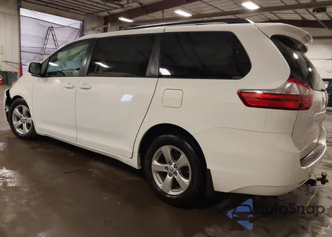 2015 Toyota Sienna Le from USA, damaged, VIN 5TDKK3DC9FS616844